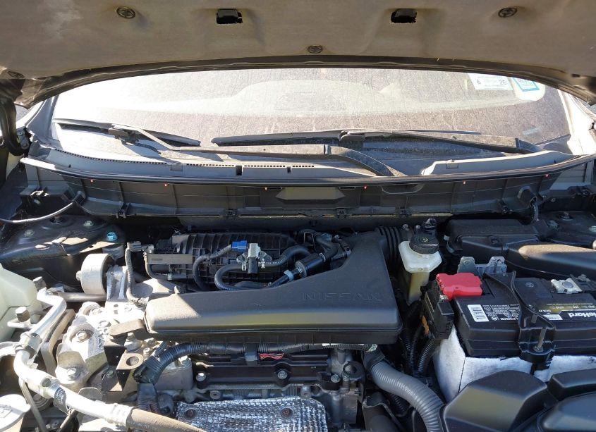 Photo 10 of 2019 Nissan Rogue SL (VIN 5N1AT2MV9KC715188)