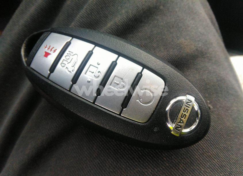 Photo 11 of 2019 Nissan Rogue (VIN 5N1AT2MV9KC727230)