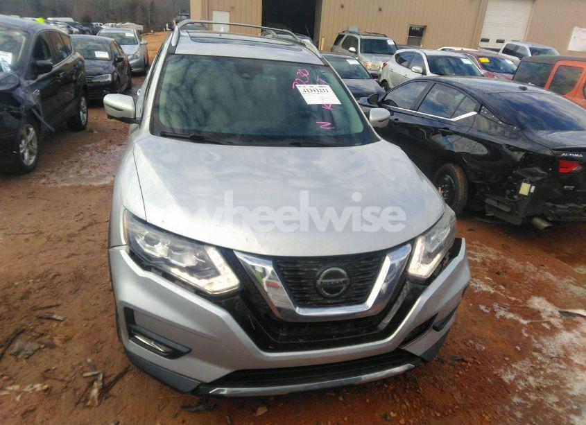 Photo 12 of 2019 Nissan Rogue (VIN 5N1AT2MV9KC727230)