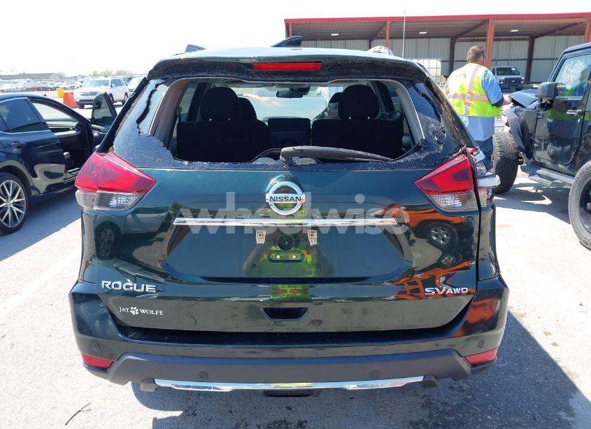Photo 16 of 2019 Nissan Rogue SV (VIN 5N1AT2MV9KC757926)