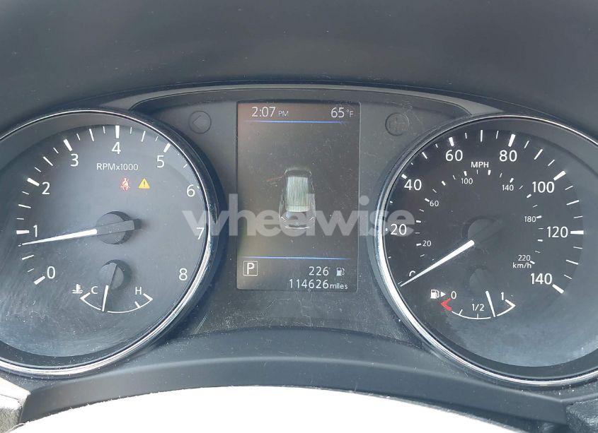 Photo 7 of 2019 Nissan Rogue SV (VIN 5N1AT2MV9KC757926)