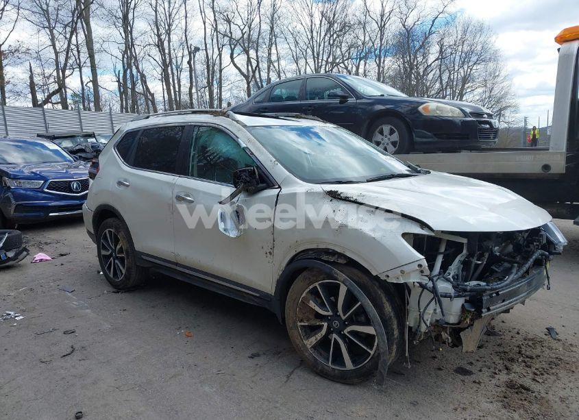 2019 Nissan Rogue SL (VIN 5N1AT2MV9KC787248) main photo