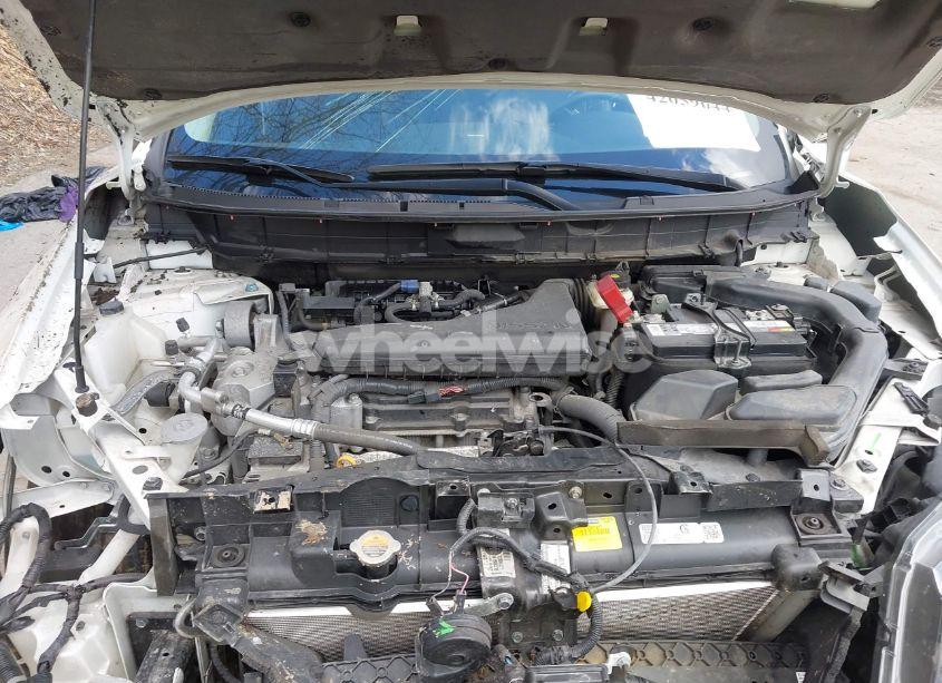 Photo 10 of 2019 Nissan Rogue SL (VIN 5N1AT2MV9KC787248)