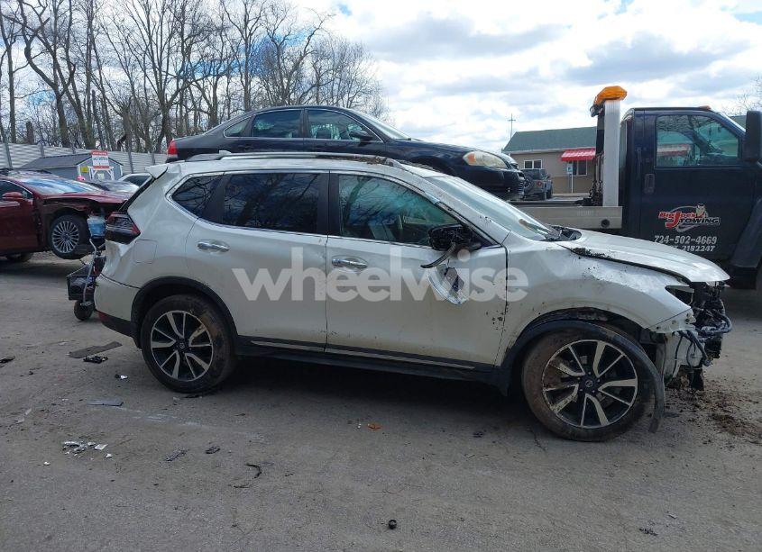 Photo 14 of 2019 Nissan Rogue SL (VIN 5N1AT2MV9KC787248)
