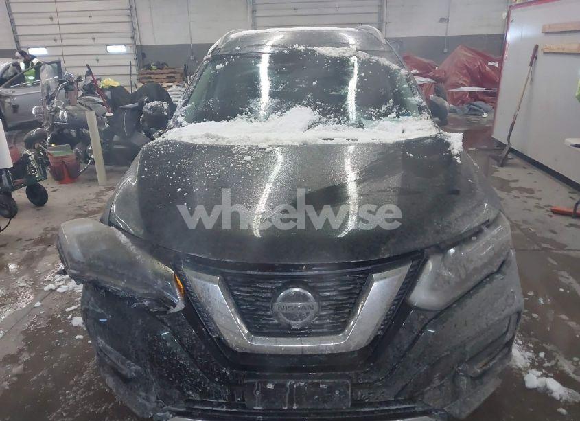 Photo 12 of 2019 Nissan Rogue SV (VIN 5N1AT2MV9KC803609)