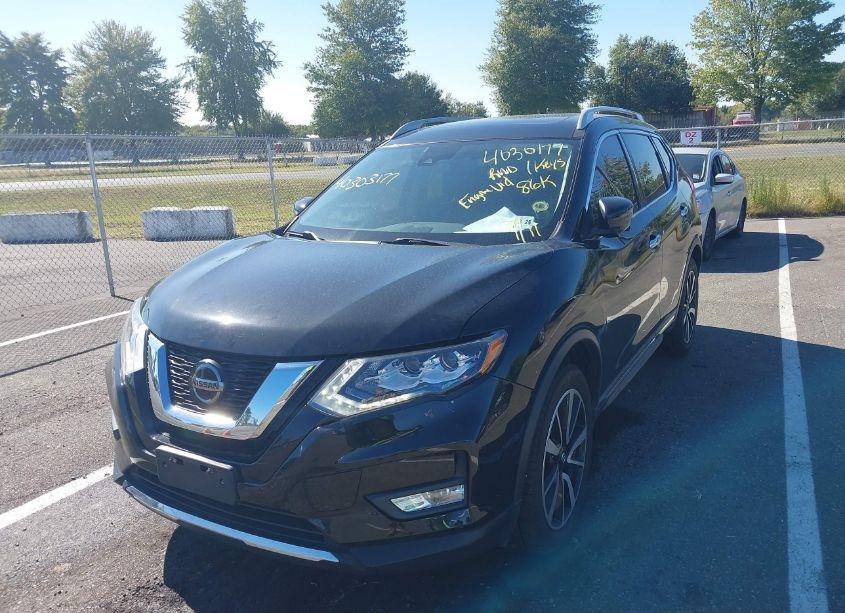 Photo 2 of 2019 Nissan Rogue SL (VIN 5N1AT2MV9KC823097)