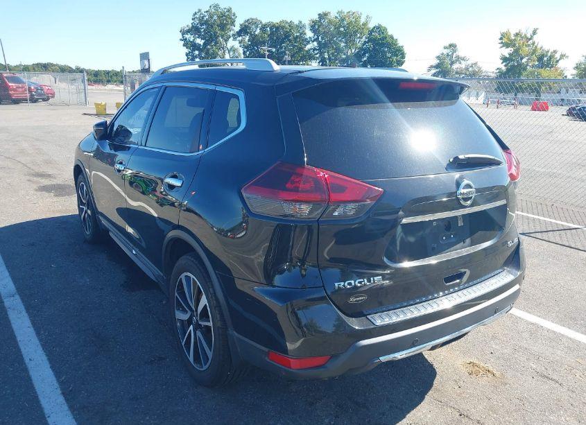 Photo 3 of 2019 Nissan Rogue SL (VIN 5N1AT2MV9KC823097)