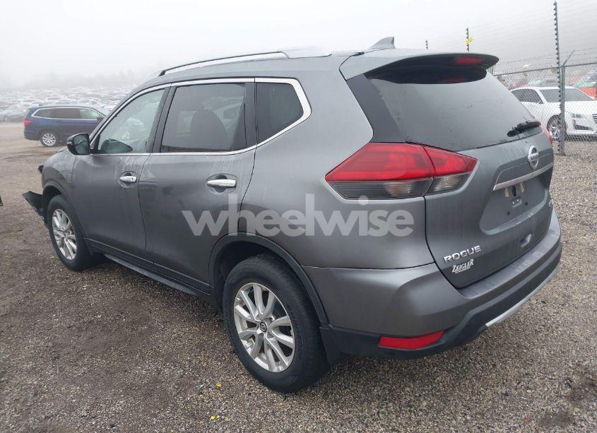 Photo 3 of 2019 Nissan Rogue S (VIN 5N1AT2MV9KC839655)