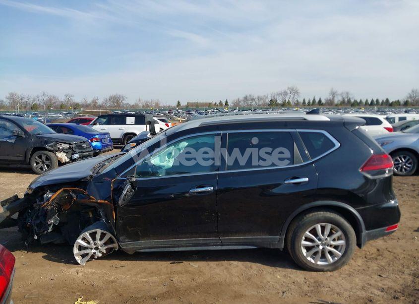 Photo 14 of 2019 Nissan Rogue S (VIN 5N1AT2MV9KC844242)