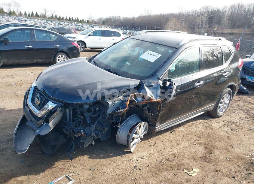 Photo 2 of 2019 Nissan Rogue S (VIN 5N1AT2MV9KC844242)