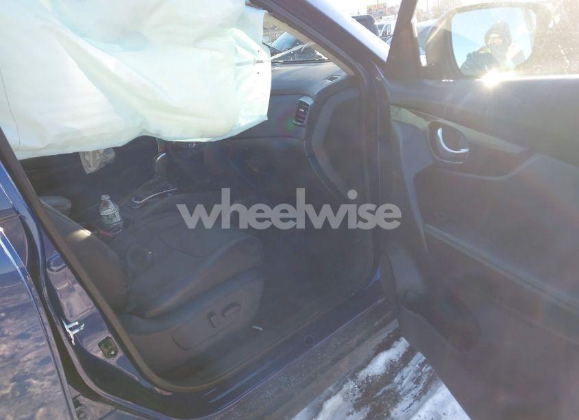 Photo 5 of 2020 Nissan Rogue SL INTELLIGENT AWD (VIN 5N1AT2MV9LC701602)