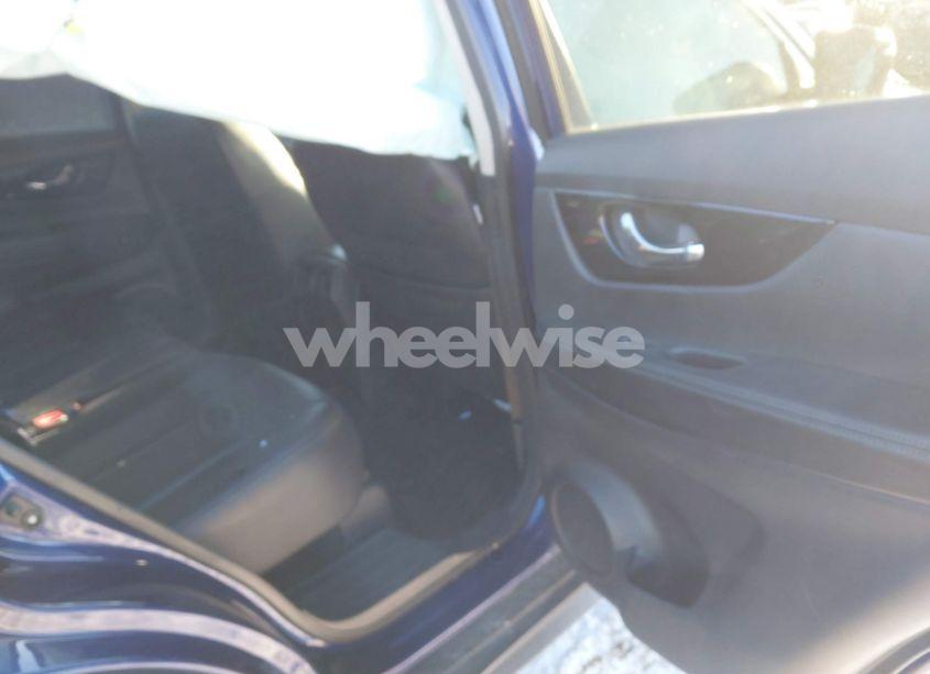 Photo 8 of 2020 Nissan Rogue SL INTELLIGENT AWD (VIN 5N1AT2MV9LC701602)