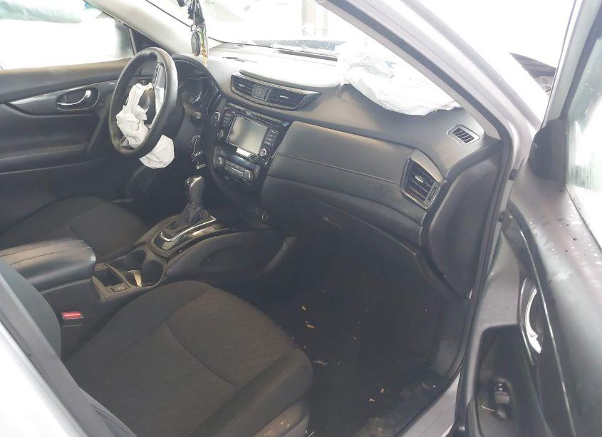 Photo 5 of 2020 Nissan Rogue SV INTELLIGENT AWD (VIN 5N1AT2MV9LC793438)