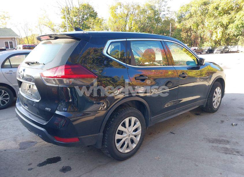 Photo 4 of 2020 Nissan Rogue S INTELLIGENT AWD (VIN 5N1AT2MV9LC799935)