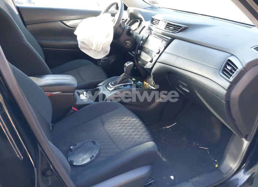 Photo 5 of 2020 Nissan Rogue S INTELLIGENT AWD (VIN 5N1AT2MV9LC799935)