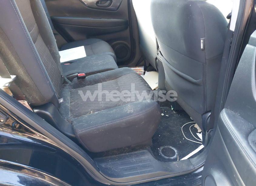 Photo 8 of 2020 Nissan Rogue S INTELLIGENT AWD (VIN 5N1AT2MV9LC799935)