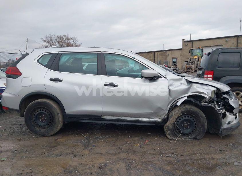 Photo 14 of 2020 Nissan Rogue S INTELLIGENT AWD (VIN 5N1AT2MV9LC802428)