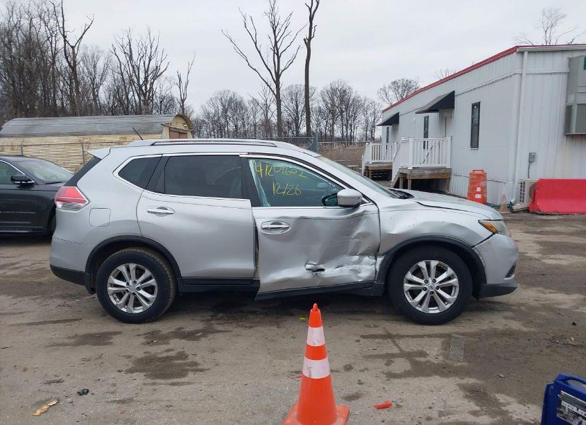 Photo 12 of 2014 Nissan Rogue SV (VIN 5N1AT2MVXEC819998)