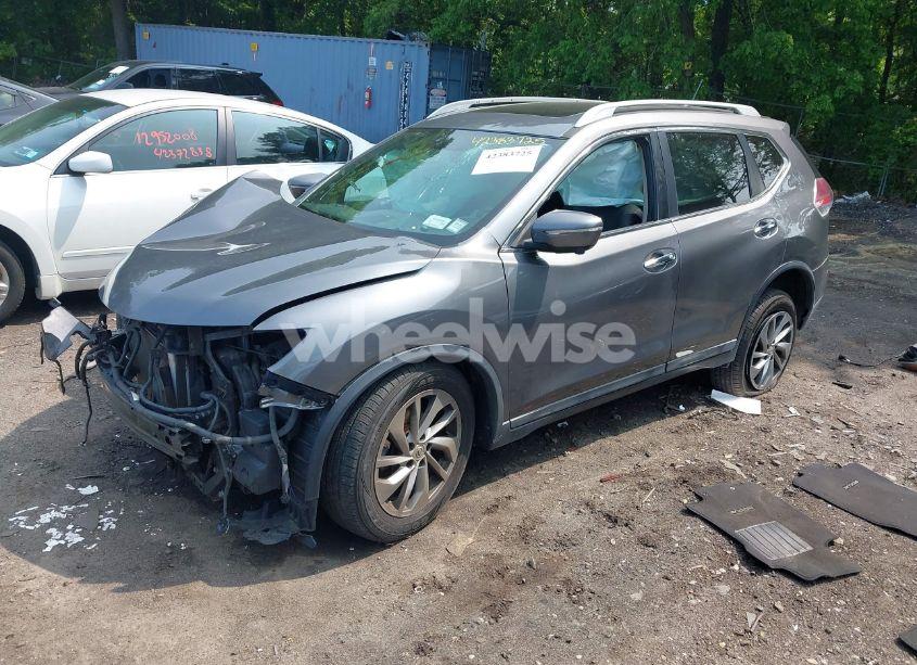 Photo 2 of 2014 Nissan Rogue SL (VIN 5N1AT2MVXEC835490)