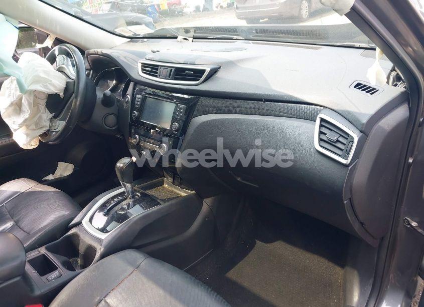 Photo 5 of 2014 Nissan Rogue SL (VIN 5N1AT2MVXEC835490)