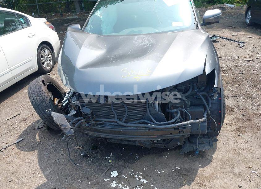 Photo 6 of 2014 Nissan Rogue SL (VIN 5N1AT2MVXEC835490)