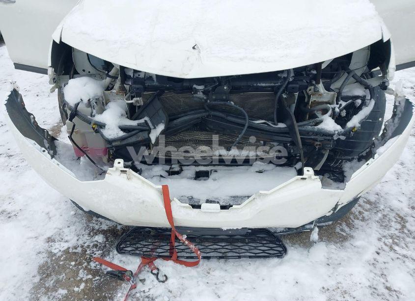 Photo 12 of 2015 Nissan Rogue SV (VIN 5N1AT2MVXFC766852)