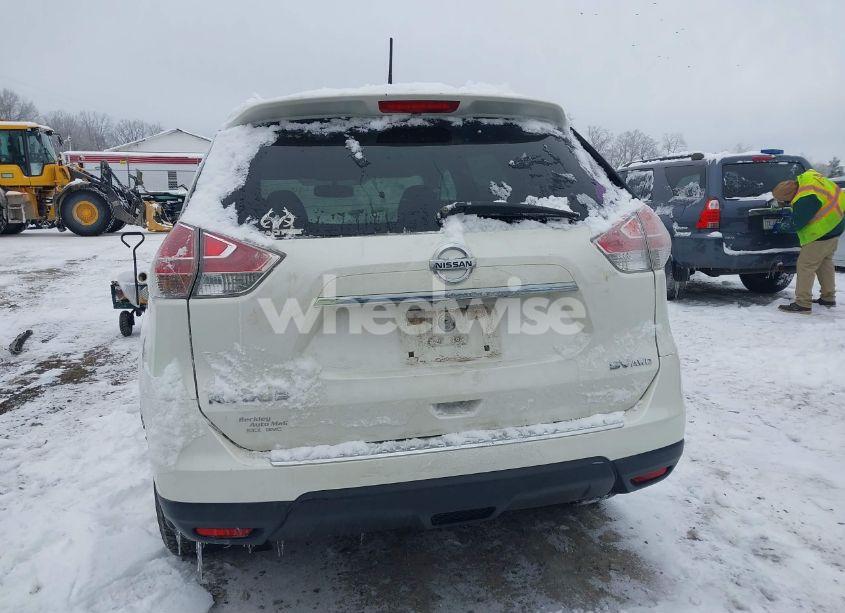 Photo 17 of 2015 Nissan Rogue SV (VIN 5N1AT2MVXFC766852)