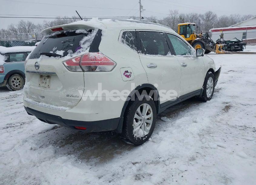 Photo 4 of 2015 Nissan Rogue SV (VIN 5N1AT2MVXFC766852)