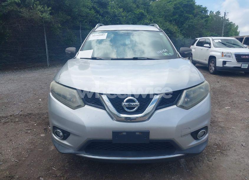 Photo 13 of 2015 Nissan Rogue SV (VIN 5N1AT2MVXFC769945)