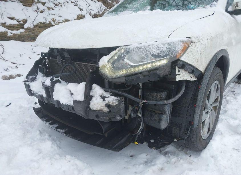 Photo 6 of 2015 Nissan Rogue SL (VIN 5N1AT2MVXFC776216)