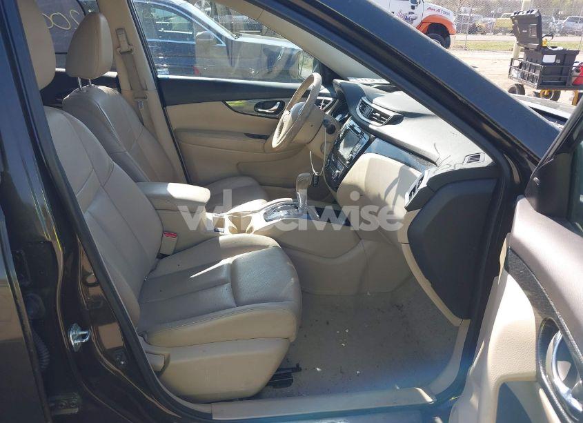 Photo 5 of 2015 Nissan Rogue SL (VIN 5N1AT2MVXFC791606)