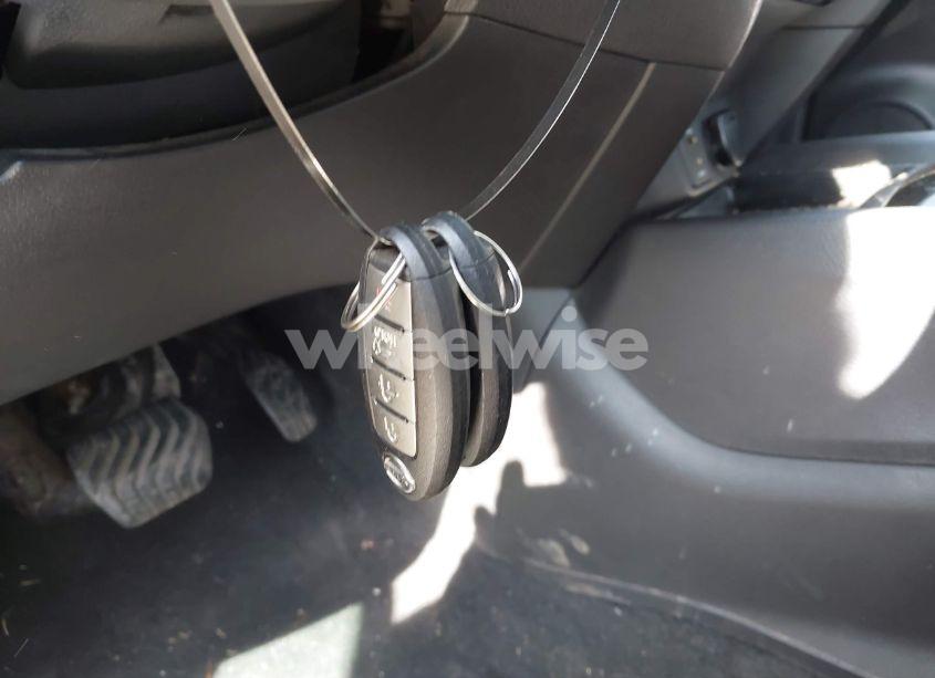 Photo 11 of 2015 Nissan Rogue SL (VIN 5N1AT2MVXFC820991)