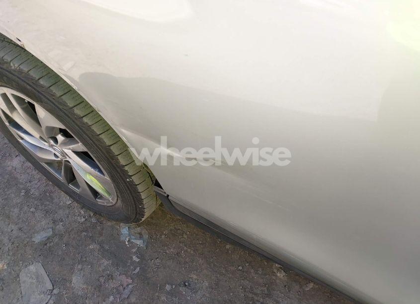 Photo 18 of 2015 Nissan Rogue SL (VIN 5N1AT2MVXFC820991)