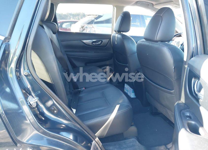 Photo 8 of 2015 Nissan Rogue SL (VIN 5N1AT2MVXFC822594)
