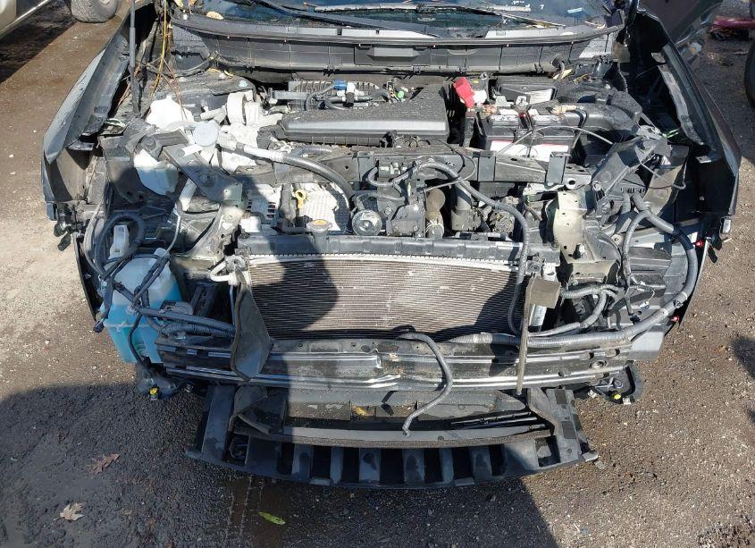 Photo 10 of 2015 Nissan Rogue SV (VIN 5N1AT2MVXFC869804)