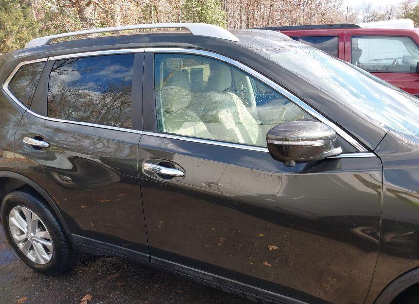 Photo 14 of 2015 Nissan Rogue SV (VIN 5N1AT2MVXFC869804)