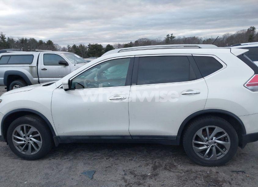 Photo 14 of 2015 Nissan Rogue SL (VIN 5N1AT2MVXFC878681)