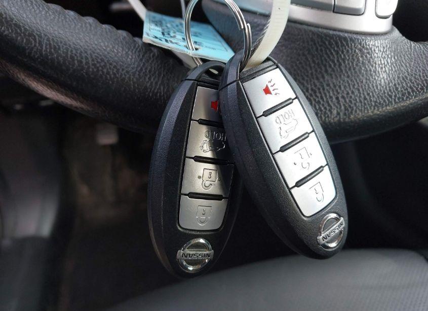 Photo 11 of 2015 Nissan Rogue SL (VIN 5N1AT2MVXFC890409)