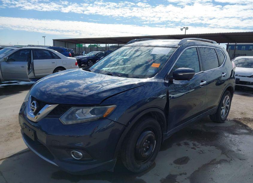 Photo 2 of 2015 Nissan Rogue SL (VIN 5N1AT2MVXFC890409)