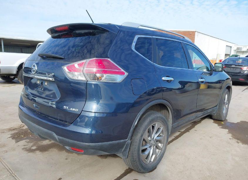 Photo 4 of 2015 Nissan Rogue SL (VIN 5N1AT2MVXFC890409)