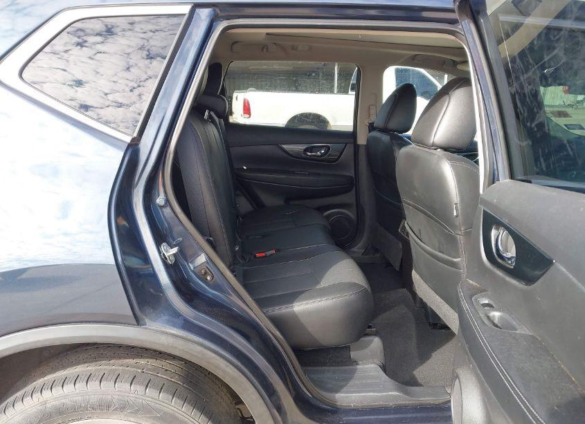 Photo 8 of 2015 Nissan Rogue SL (VIN 5N1AT2MVXFC890409)