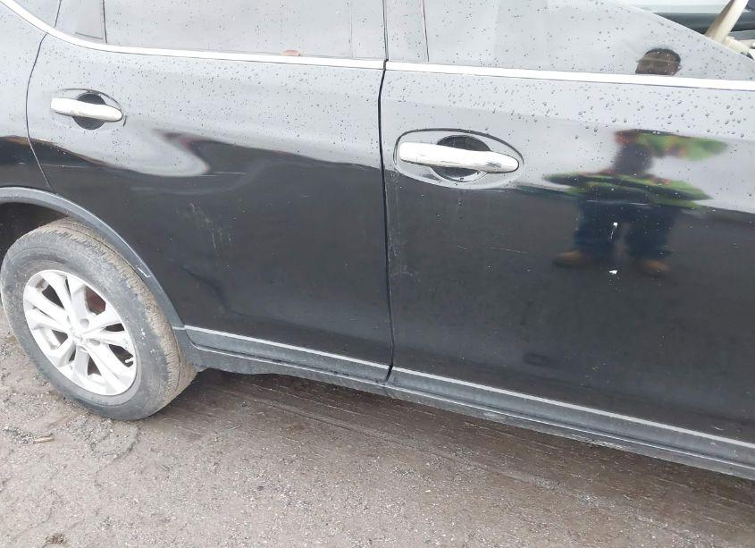 Photo 18 of 2015 Nissan Rogue SV (VIN 5N1AT2MVXFC894864)