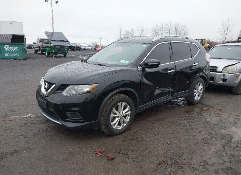 Photo 2 of 2015 Nissan Rogue SV (VIN 5N1AT2MVXFC894864)
