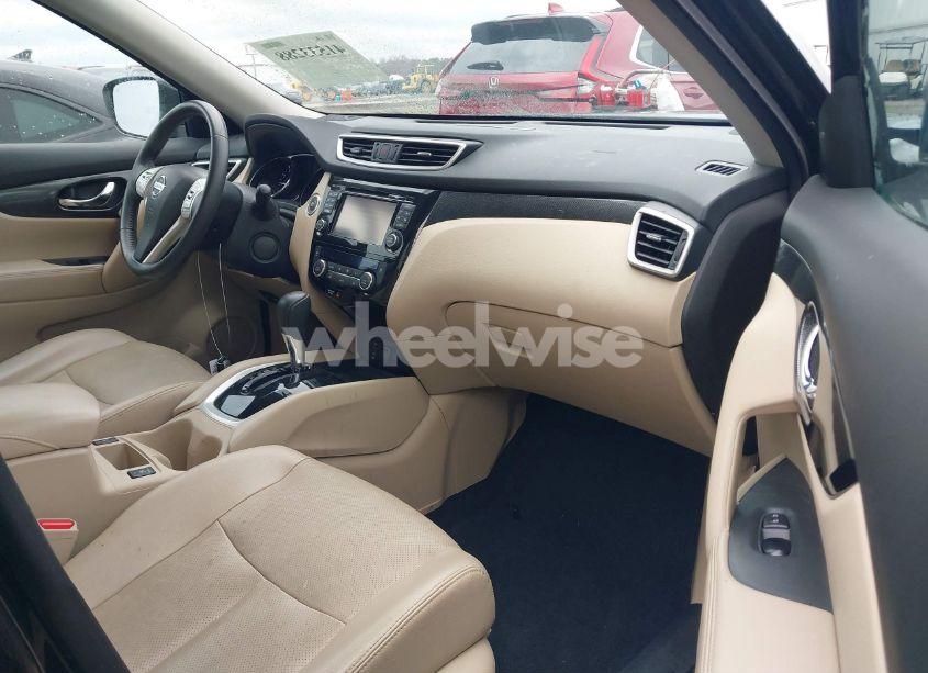 Photo 5 of 2016 Nissan Rogue SL (VIN 5N1AT2MVXGC737322)