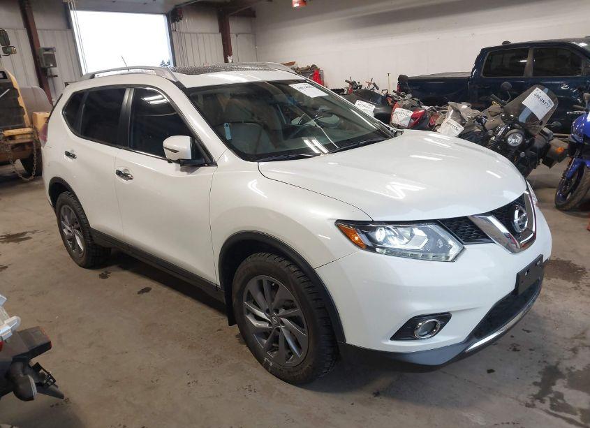 2016 Nissan Rogue SL (VIN 5N1AT2MVXGC749020) main photo