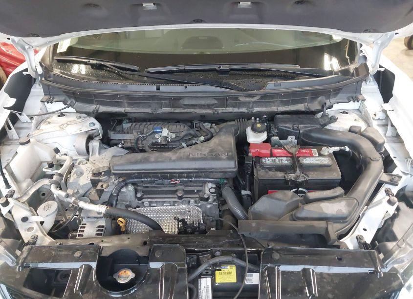 Photo 10 of 2016 Nissan Rogue SL (VIN 5N1AT2MVXGC749020)