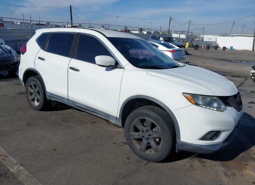 2016 Nissan Rogue S/SL/SV (VIN 5N1AT2MVXGC761751) main photo