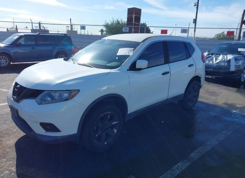Photo 2 of 2016 Nissan Rogue S/SL/SV (VIN 5N1AT2MVXGC761751)