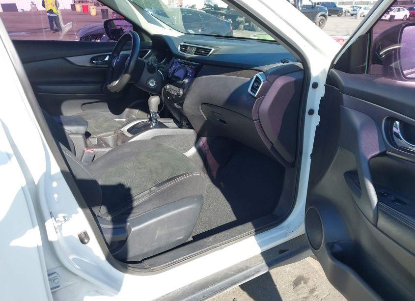 Photo 5 of 2016 Nissan Rogue S/SL/SV (VIN 5N1AT2MVXGC761751)