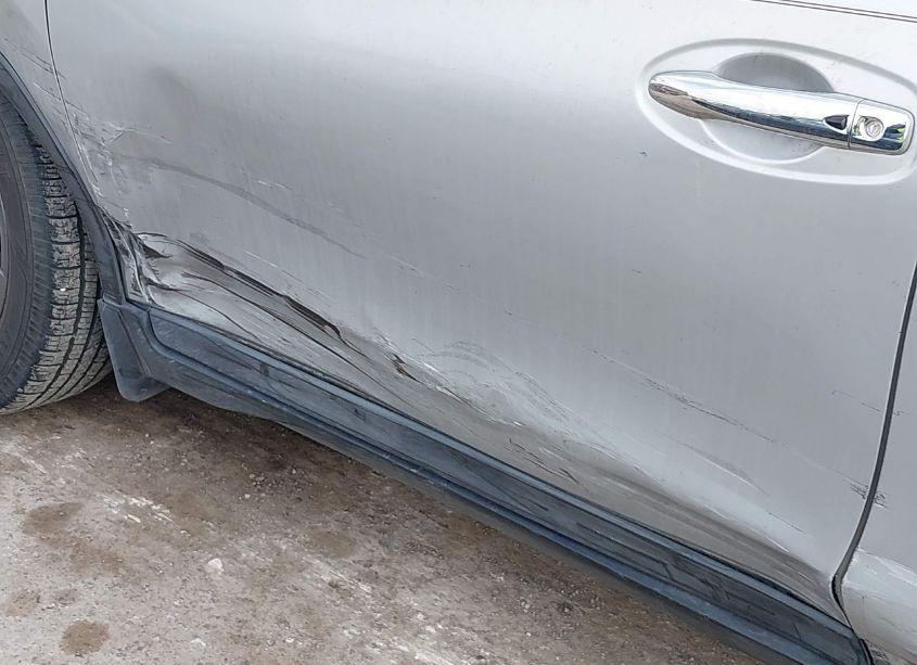 Photo 6 of 2016 Nissan Rogue SL (VIN 5N1AT2MVXGC783149)